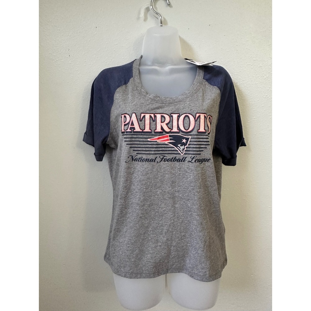 NFL Team Apparel New England Patriots Gray Navy Raglan T-Shirt Womens Medium NWT